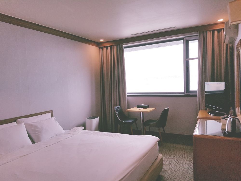 Dawn Beach Hotel Busan Esterno foto