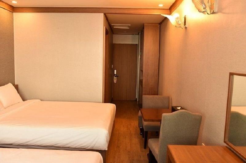 Dawn Beach Hotel Busan Esterno foto