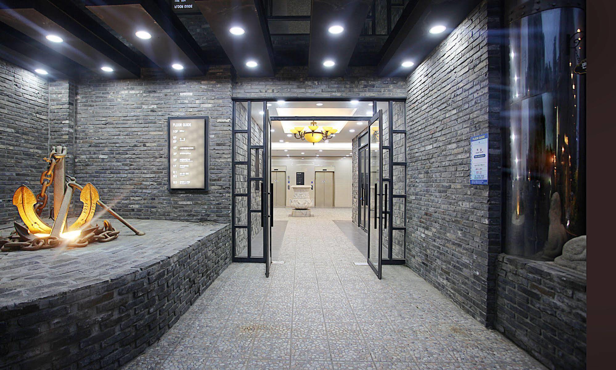 Dawn Beach Hotel Busan Esterno foto