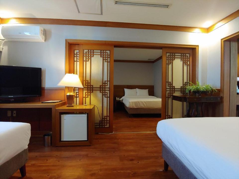 Dawn Beach Hotel Busan Esterno foto